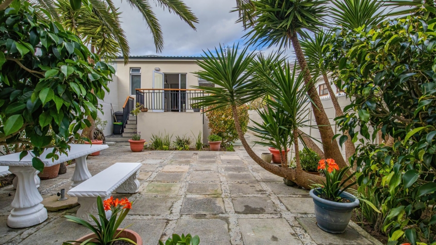 2 Bedroom Property for Sale in Plumstead Western Cape